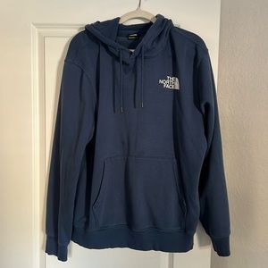 The north face box hoodie size L